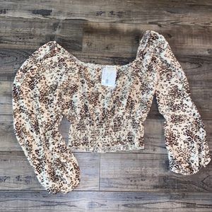 3/$21 Gorgeous PeachLove floral top size S NWT